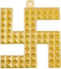 Vastu Pyramide 10,2 cm Pyramide in goldener Oberfläche Wandbehang Vastu Yantra für positive Energie Glück
