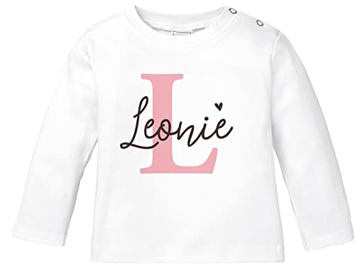 SpecialMe® Baby Langarmshirt mit Namen personalisiert Herz Initiale Anfangsbuchstabe Geschenk Geburt Junge Mädchen Bio-Baumwolle Mädchen weiß 68/74 (4-9 Monate)