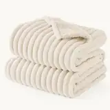 BEDSURE wasserdichte Hundedecke - 76x102 cm Hundedecke waschbar für mittelgroße Hunde, Haustier Decke flauschig und weich, Schutzdecke Hundesofa, Hundedecke für unterwegs, Creme