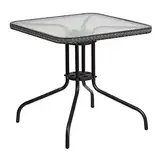 Flash Furniture Balkontisch mit Glasplatte – Rattantisch für Garten, Balkon, Außengastronomie – klassischer Gartentisch mit Rattan-Kantenband – Grau