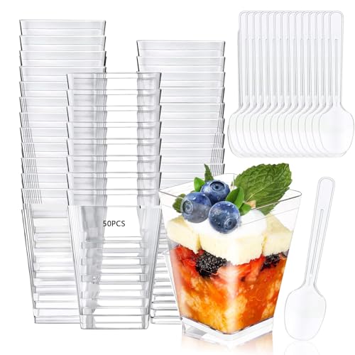 BIGP 50 Stück Desserttasse mit 50 Stück Löffeln, Re-usable 160ML Dessertbecher Klare Dessertschalen Wiederverwendbar Quadratischer Desserttassen Trapezoid Becher für Zuhause Desserts Pudding Mousse