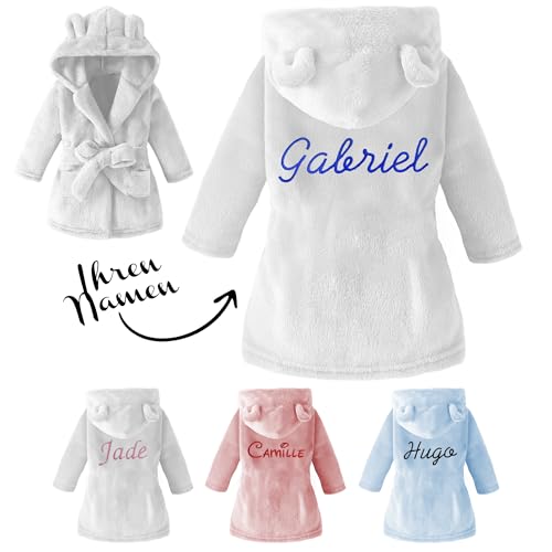KDO MAGIC - Bademantel personalisiert baby - Morgenmantel mit einer Stickerei - Gestickter Vorname - Mehrere Farben - Mit Kapuze - Geschenkidee für Weihnachten, Geburtstag (12-18 Monat, Weiß)