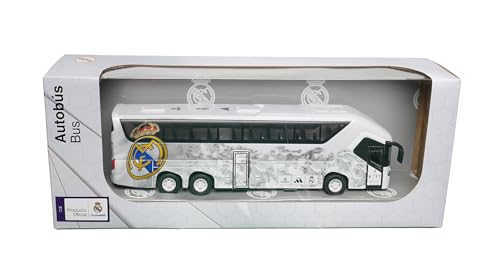 BANDAI Figur Eleven Force Bus Real Madrid Fußballclub - Sammlerstücke zur Ausstellung - Geschenkidee - Spielzeug für Kinder und Erwachsene - Fußballfans EF16256