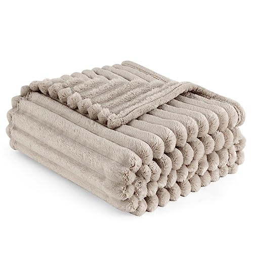 BEDSURE Kuscheldecke Flauschig - Wolldecke & Fleecedecke, Sofadecke, Weiche Warme Grobe Korddecke für Zimmer Deko, Wohn- & Kuscheldecken, Tagesdecke, Beige, 150 x 200 cm