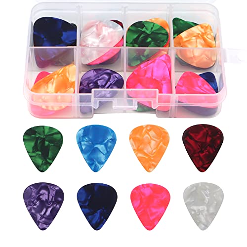 Guitar Picks, 32 pcs Zelluloid Guitar Plektren mit Box, 4 verschiedene Dicken, Gitarrenzubehör für Akustikgitarre, Ukulele, Bass, E-Gitarre(0.5/0.75/1/1.2mm)