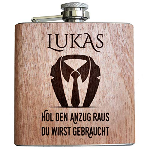 Pixelstudio HOL den Anzug Raus, du wirst gebraucht! Mit persönlicher Gravur. Trauzeuge Fragen Mann Hochzeit