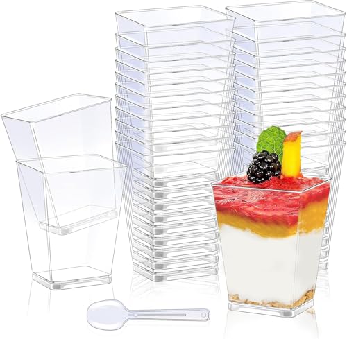 Flearitzo 50 Stück Desserttassen mit 50 Löffeln Quadratischer Dessertbecher 5oz/150ml Plastik Dessertschalen Wiederverwendbar für DIY Desserts,Mousse,Pudding,Eis,Kuchen,Dessertpartys